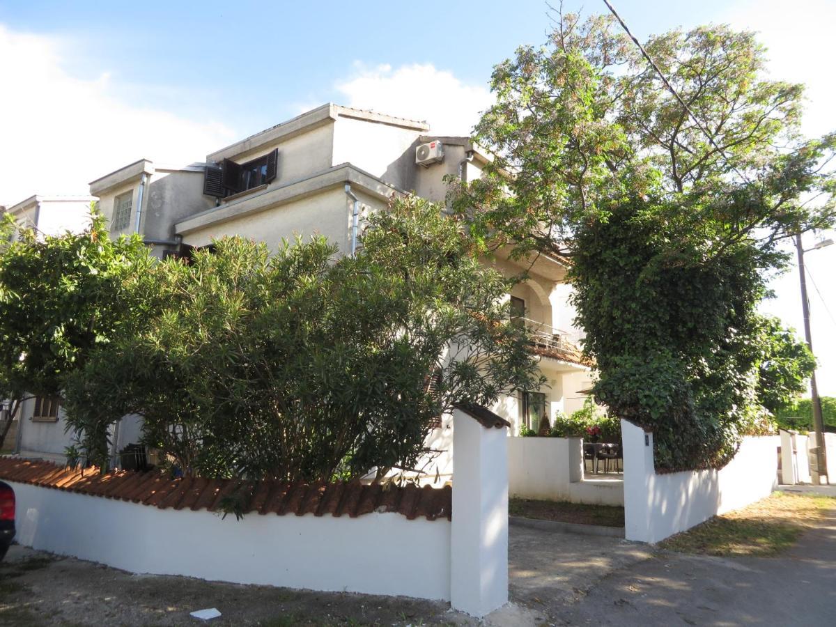 Apartments Amfa Biograd Na Moru Exterior foto
