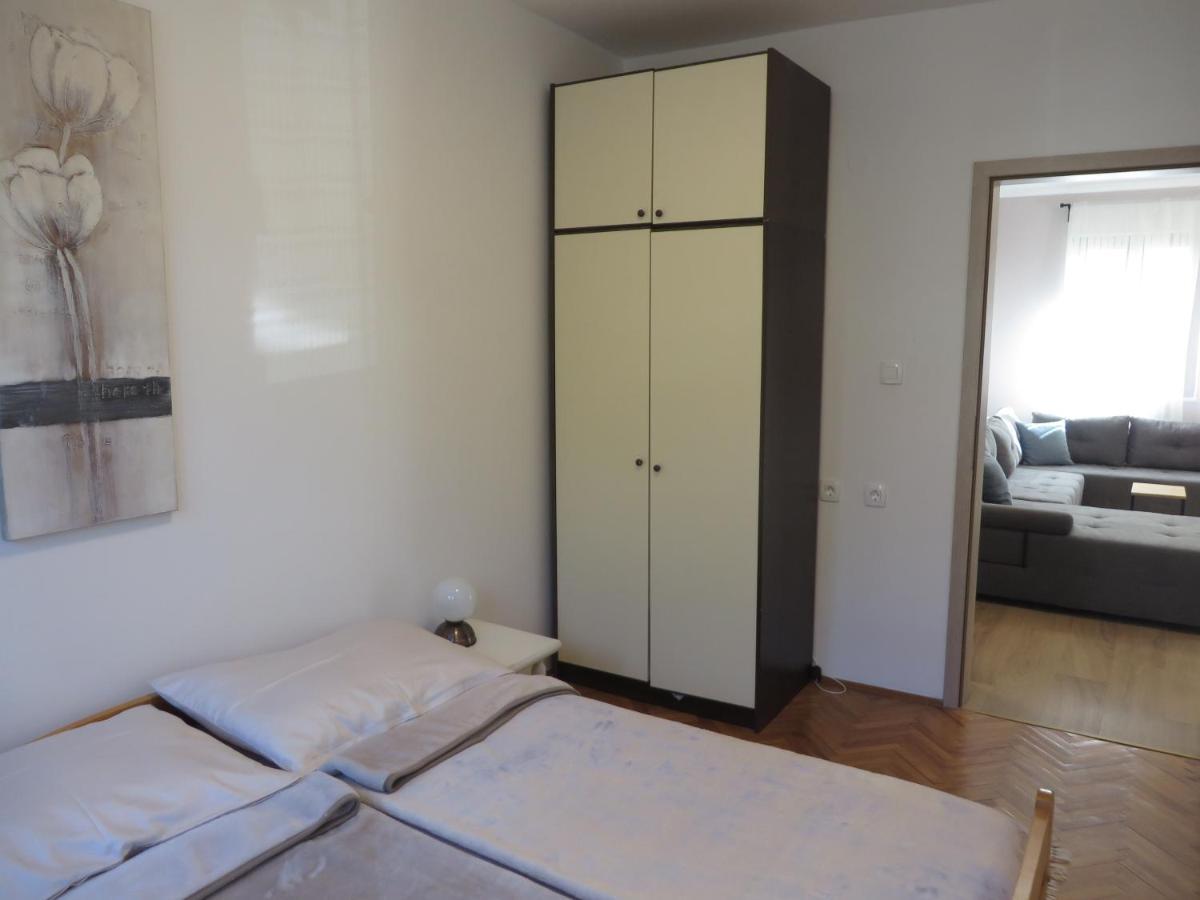 Apartments Amfa Biograd Na Moru Exterior foto