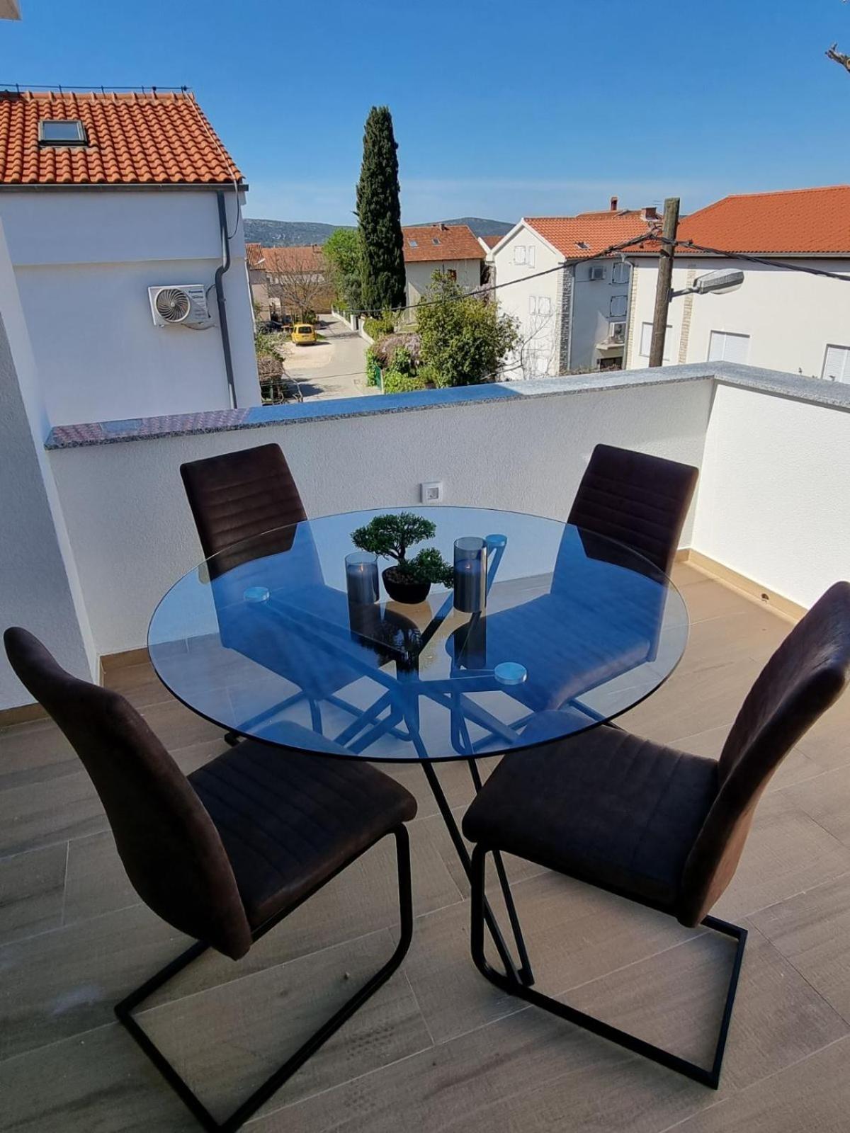 Apartments Amfa Biograd Na Moru Habitación foto